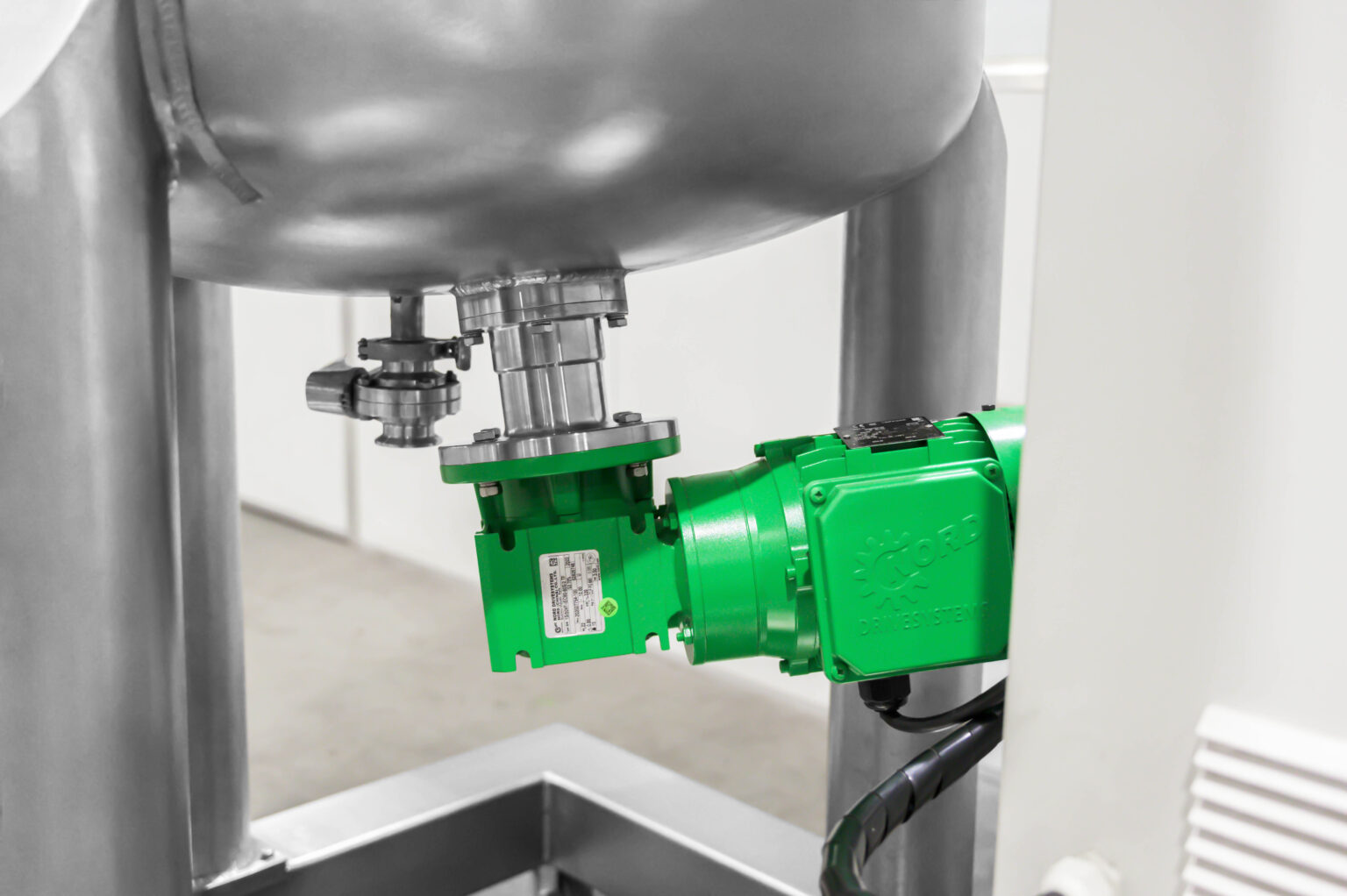 PerMix Mixers & Homogenizers Make Mixing Easy